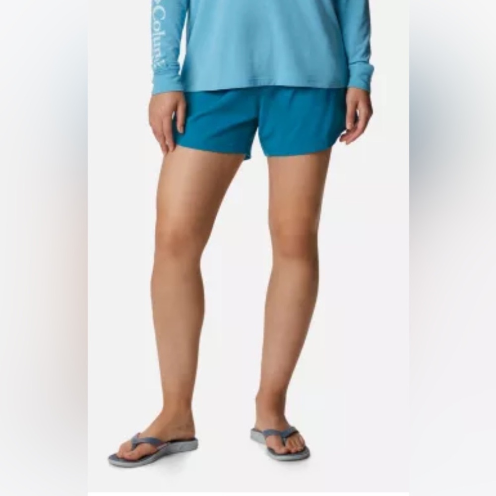 Columbia Women's PFG Tamiami™ Pull-On Shorts. Size XL.  Teal.